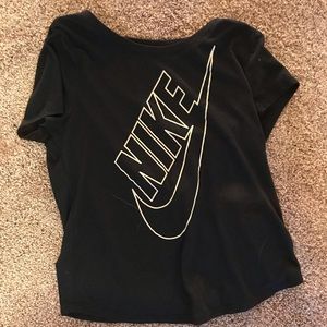 black nike shirt